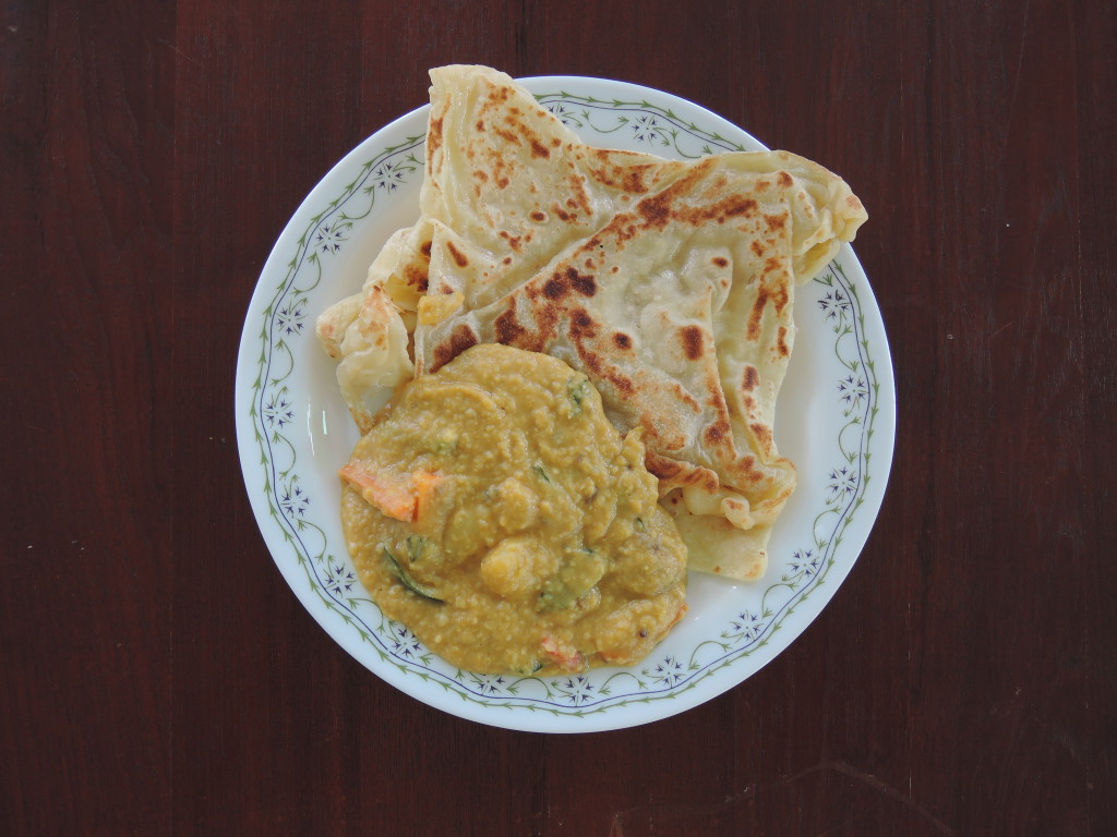 Roti und Curry Dahl
