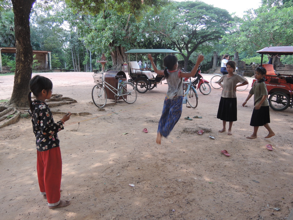 Gummi-Twist ist worldwide, der Twist selber war aus hunderten Gummis selbstgeknüpft